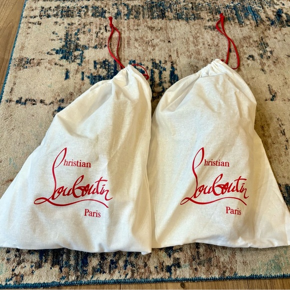 Christian Louboutin Dandelion Flat in Cinnamon, Size 41. - Picture 4 of 8